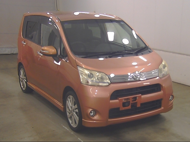 DAIHATSU MOVE — фото