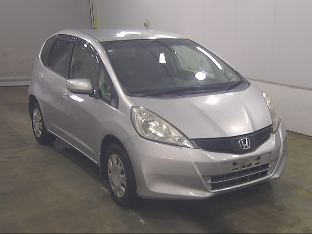 HONDA FIT — фото