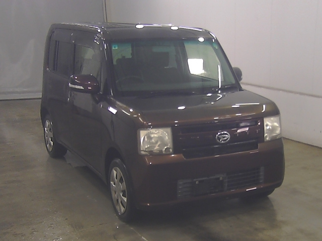 DAIHATSU MOVE — фото