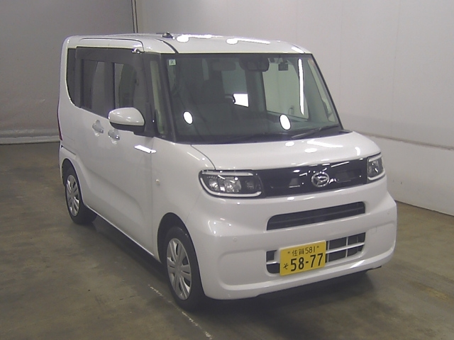 DAIHATSU TANTO — фото