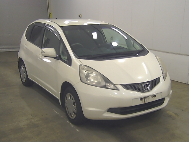 HONDA FIT — фото