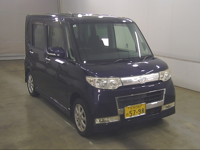 DAIHATSU TANTO — фото