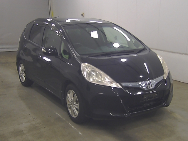 HONDA FIT — фото