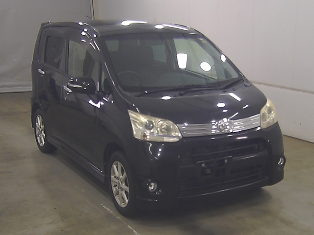 DAIHATSU MOVE — фото