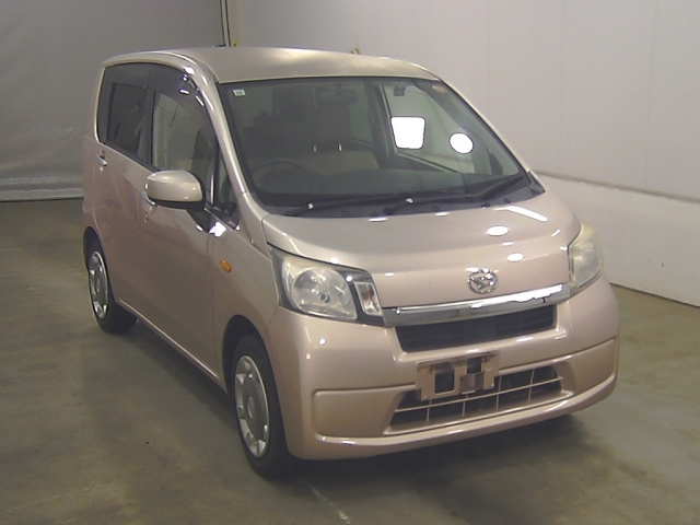 DAIHATSU MOVE — фото