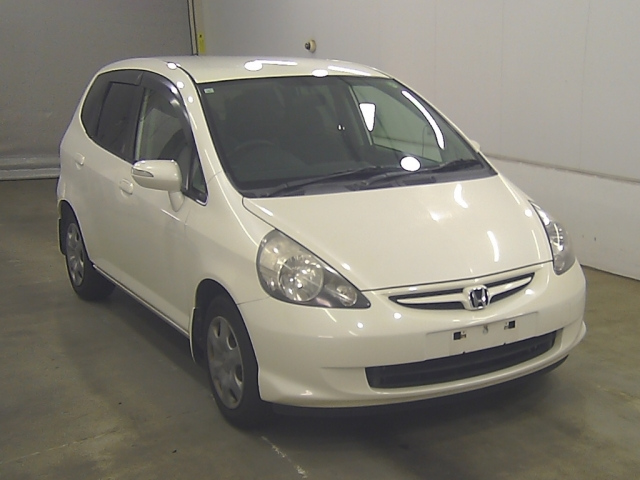 HONDA FIT — фото