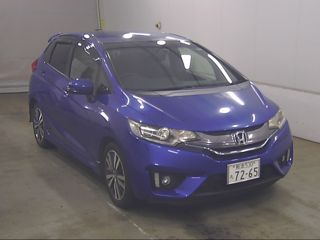 HONDA FIT — фото