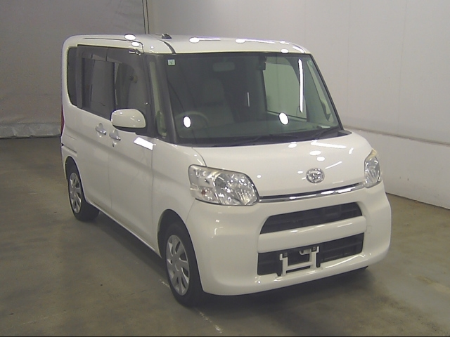 DAIHATSU TANTO — фото