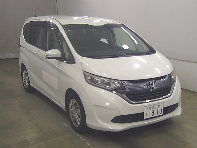 HONDA FREED — фото
