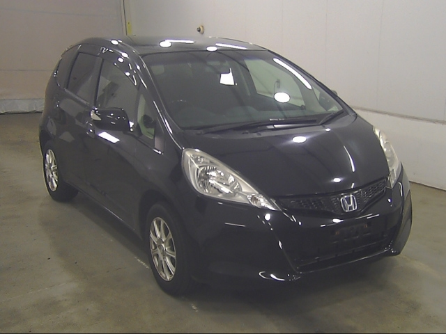 HONDA FIT — фото