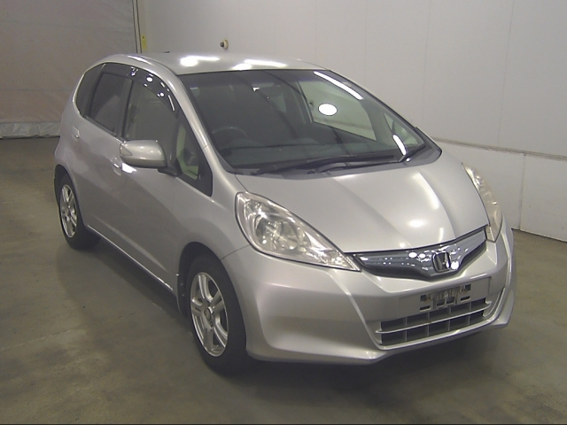 HONDA FIT — фото