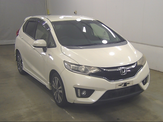 HONDA FIT — фото