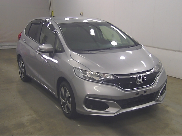 HONDA FIT — фото