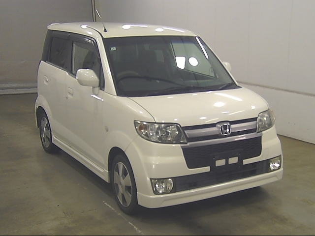 HONDA ZEST — фото