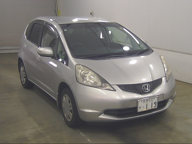 HONDA FIT — фото