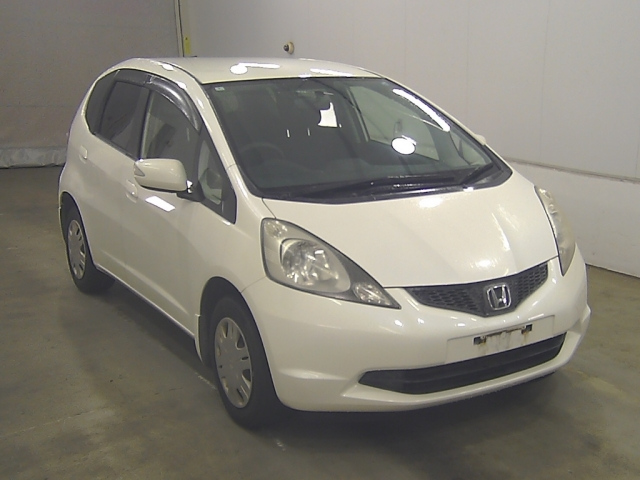 HONDA FIT — фото