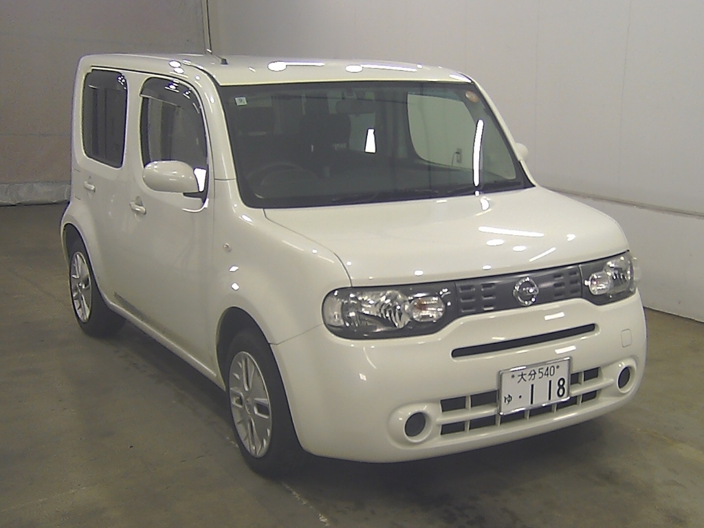 NISSAN CUBE — фото