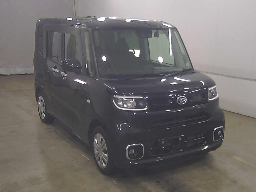 DAIHATSU TANTO — фото