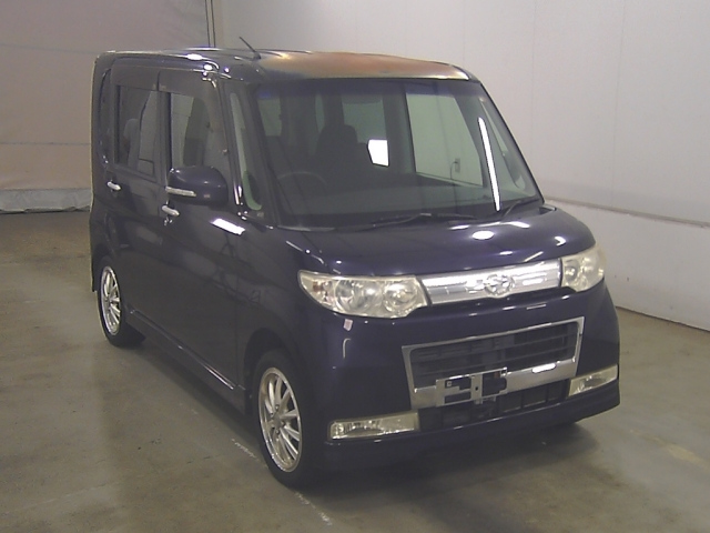DAIHATSU TANTO — фото