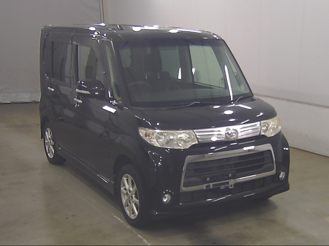 DAIHATSU TANTO — фото