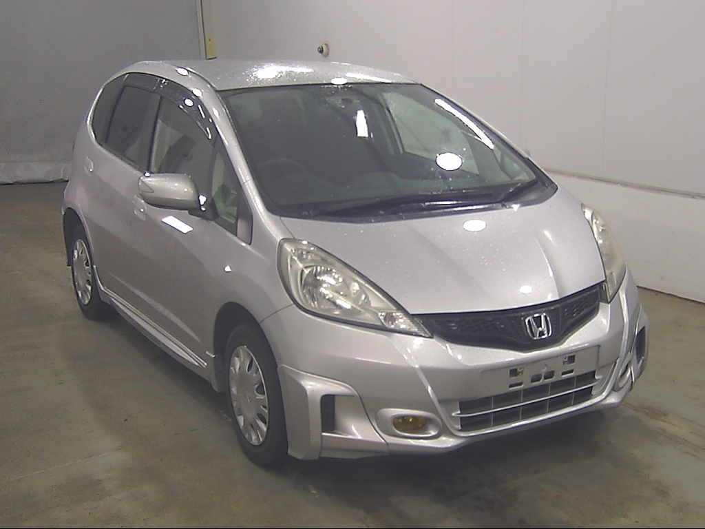 HONDA FIT — фото