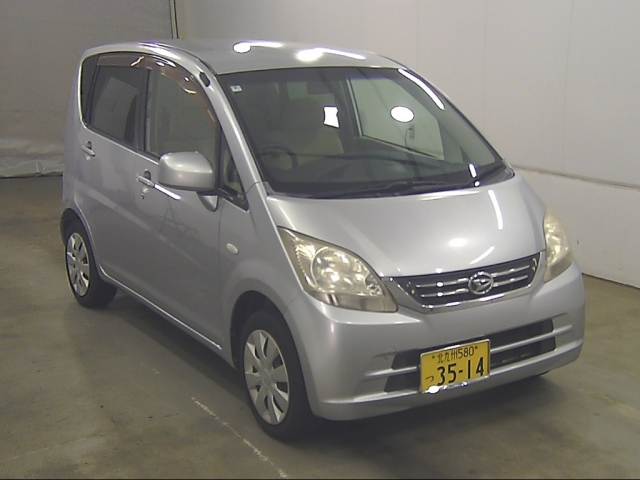 DAIHATSU MOVE — фото
