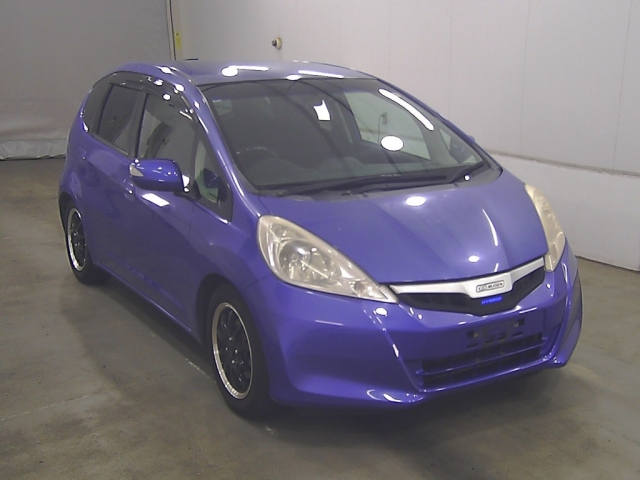 HONDA FIT — фото