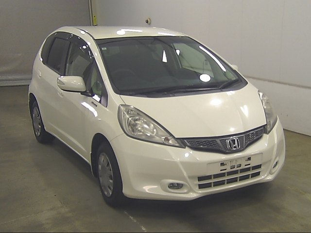 HONDA FIT — фото