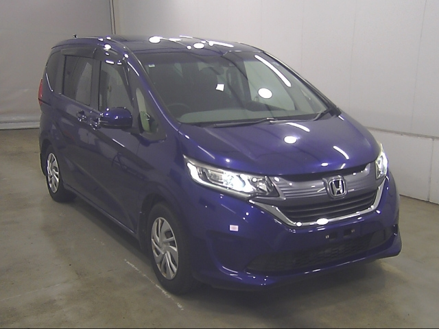 HONDA FREED — фото