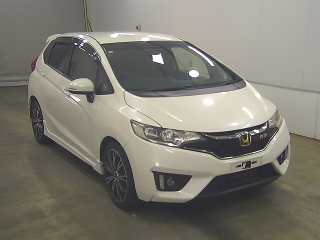 HONDA FIT — фото