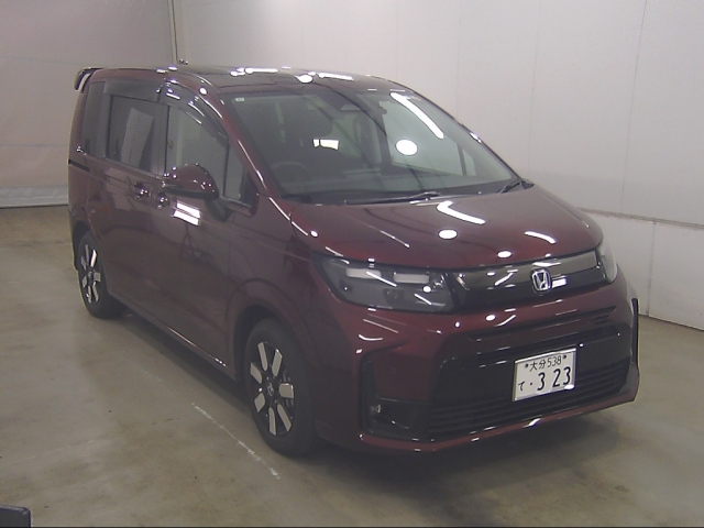 HONDA FREED — фото
