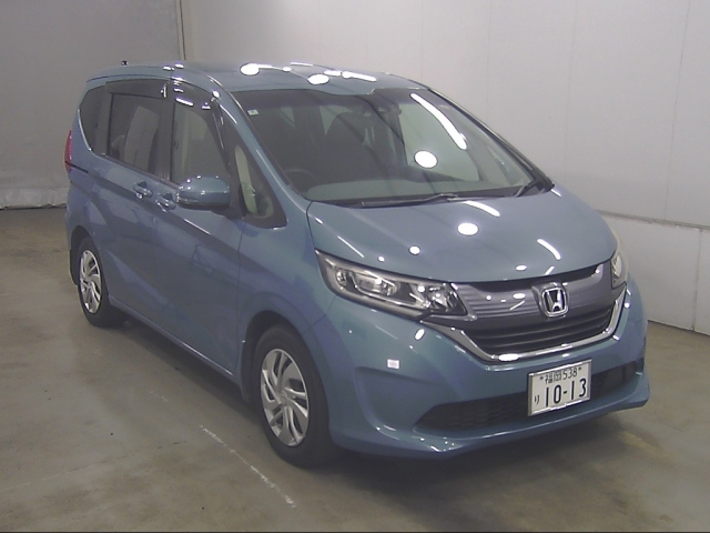 HONDA FREED — фото