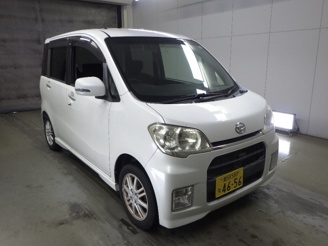 DAIHATSU TANTO — фото