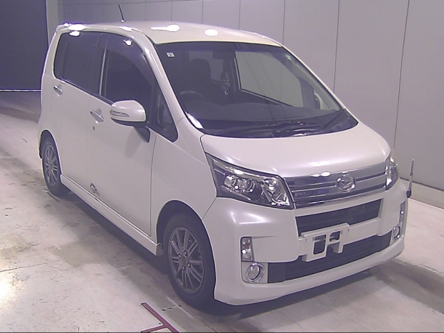 DAIHATSU MOVE — фото