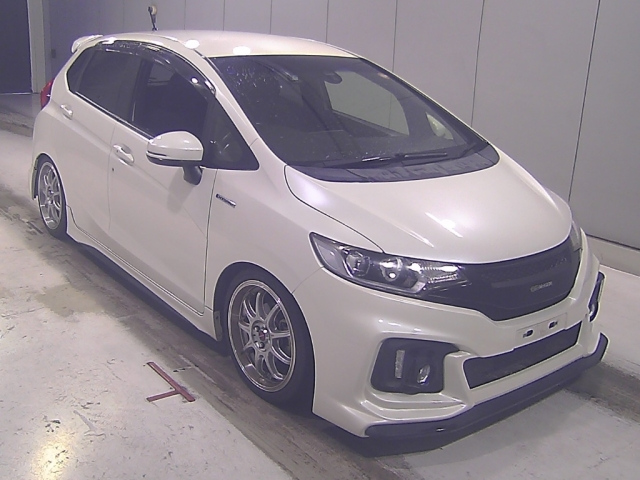 HONDA FIT — фото