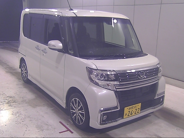DAIHATSU TANTO — фото
