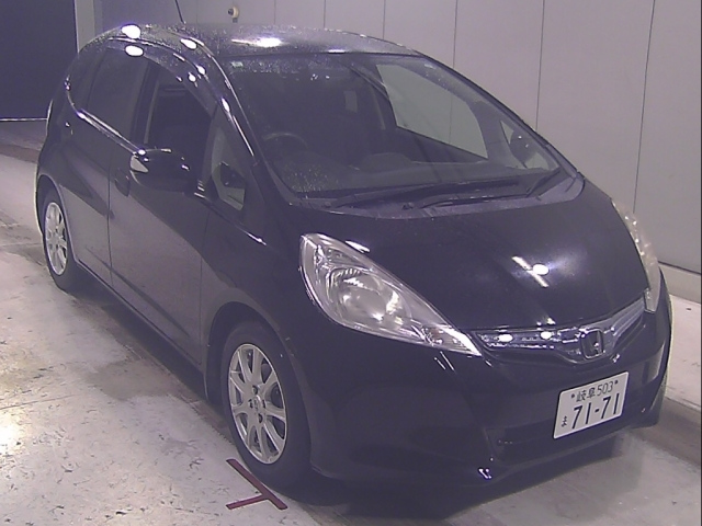 HONDA FIT — фото
