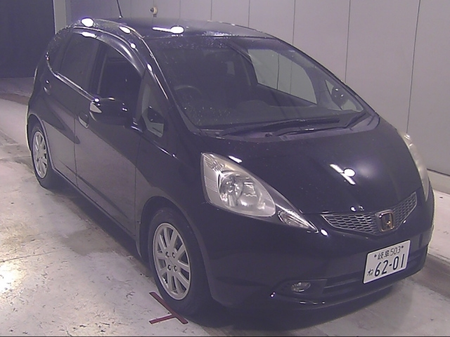HONDA FIT — фото