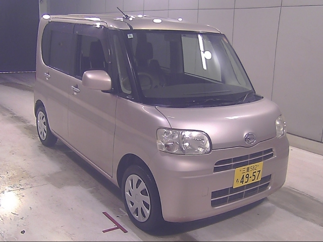 DAIHATSU TANTO — фото