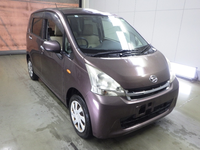 DAIHATSU MOVE — фото