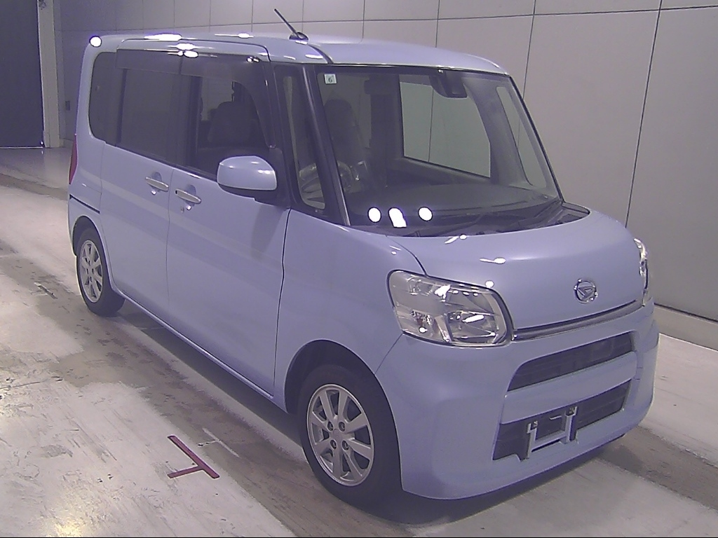 DAIHATSU TANTO — фото
