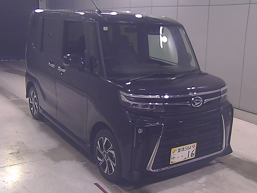 DAIHATSU TANTO — фото