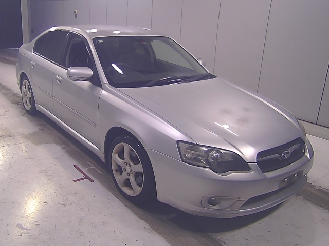 SUBARU LEGACY B4