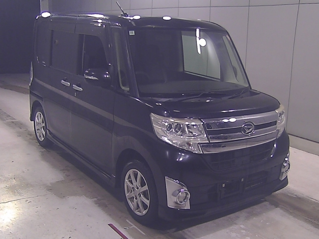 DAIHATSU TANTO — фото