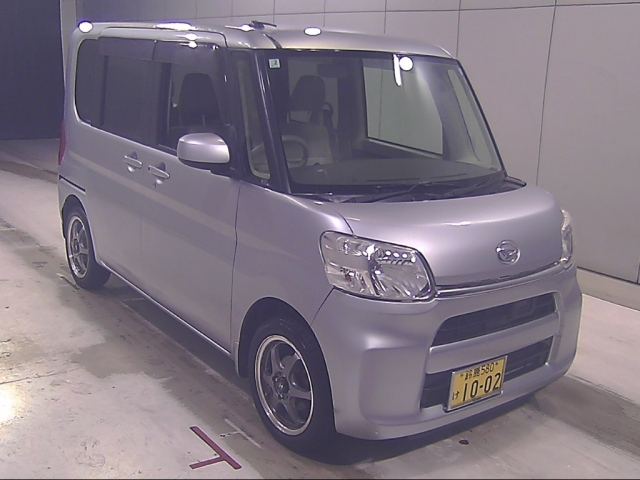 DAIHATSU TANTO — фото