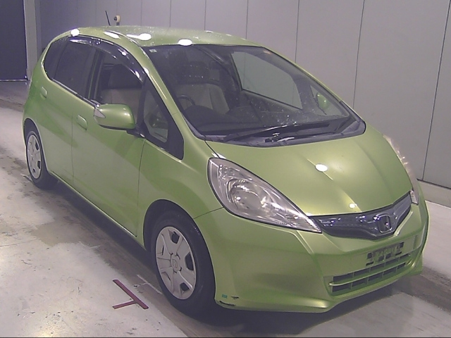 HONDA FIT — фото