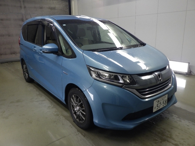 HONDA FREED — фото