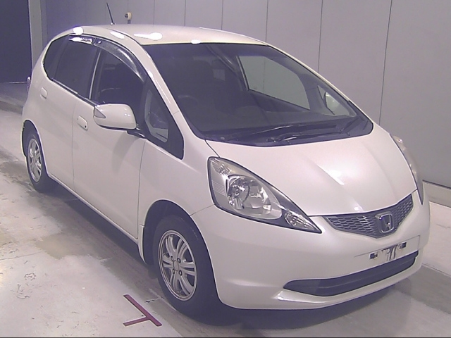 HONDA FIT — фото