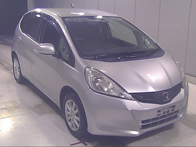 HONDA FIT — фото
