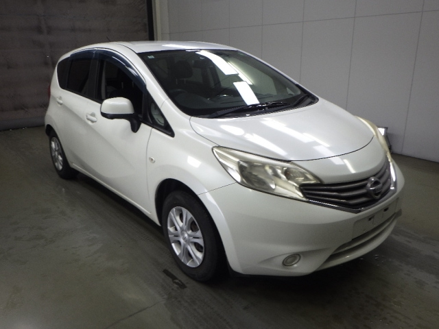 NISSAN NOTE — фото